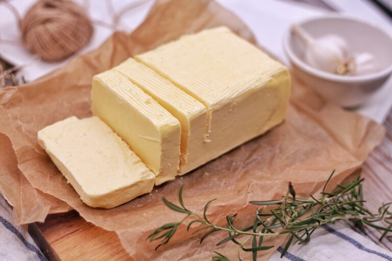 The Influence of Food Industry on Cross-Cultural Understanding
